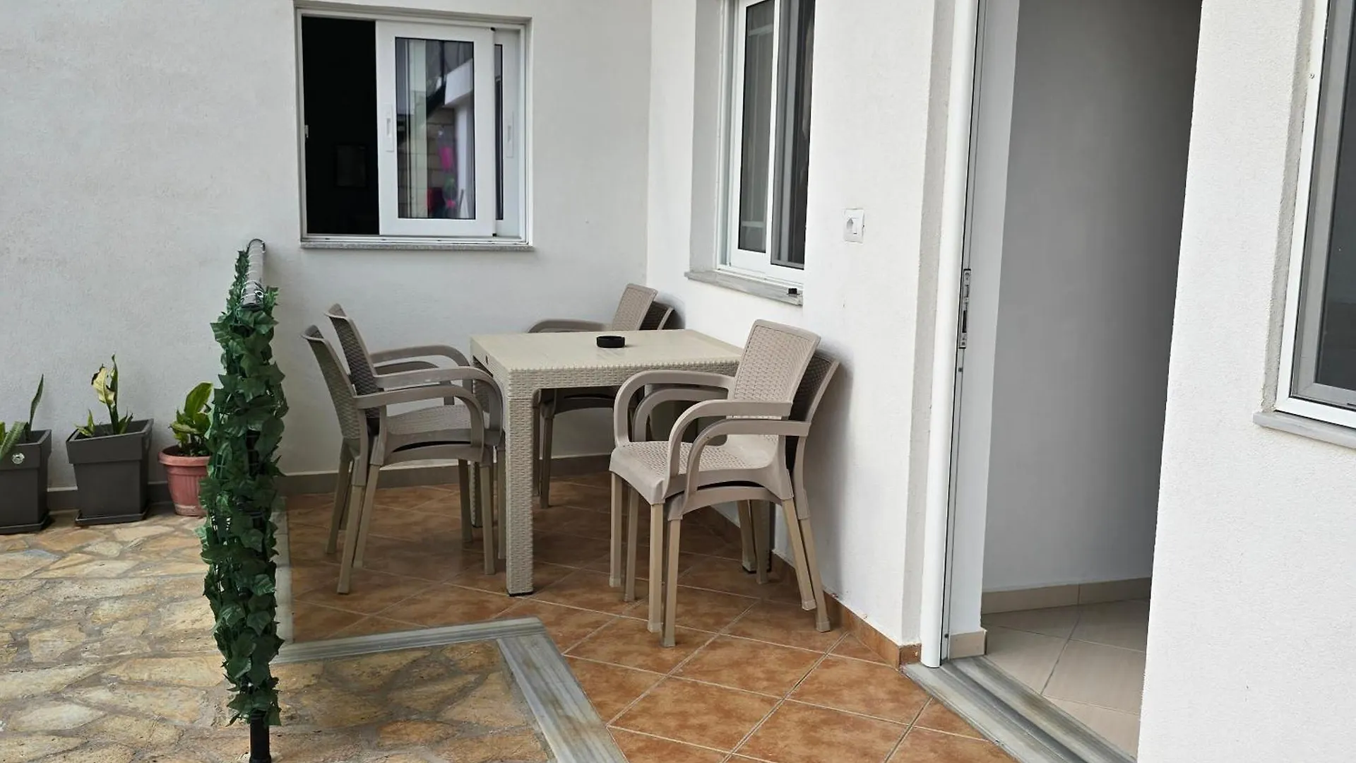 D&D Hotel Ksamil