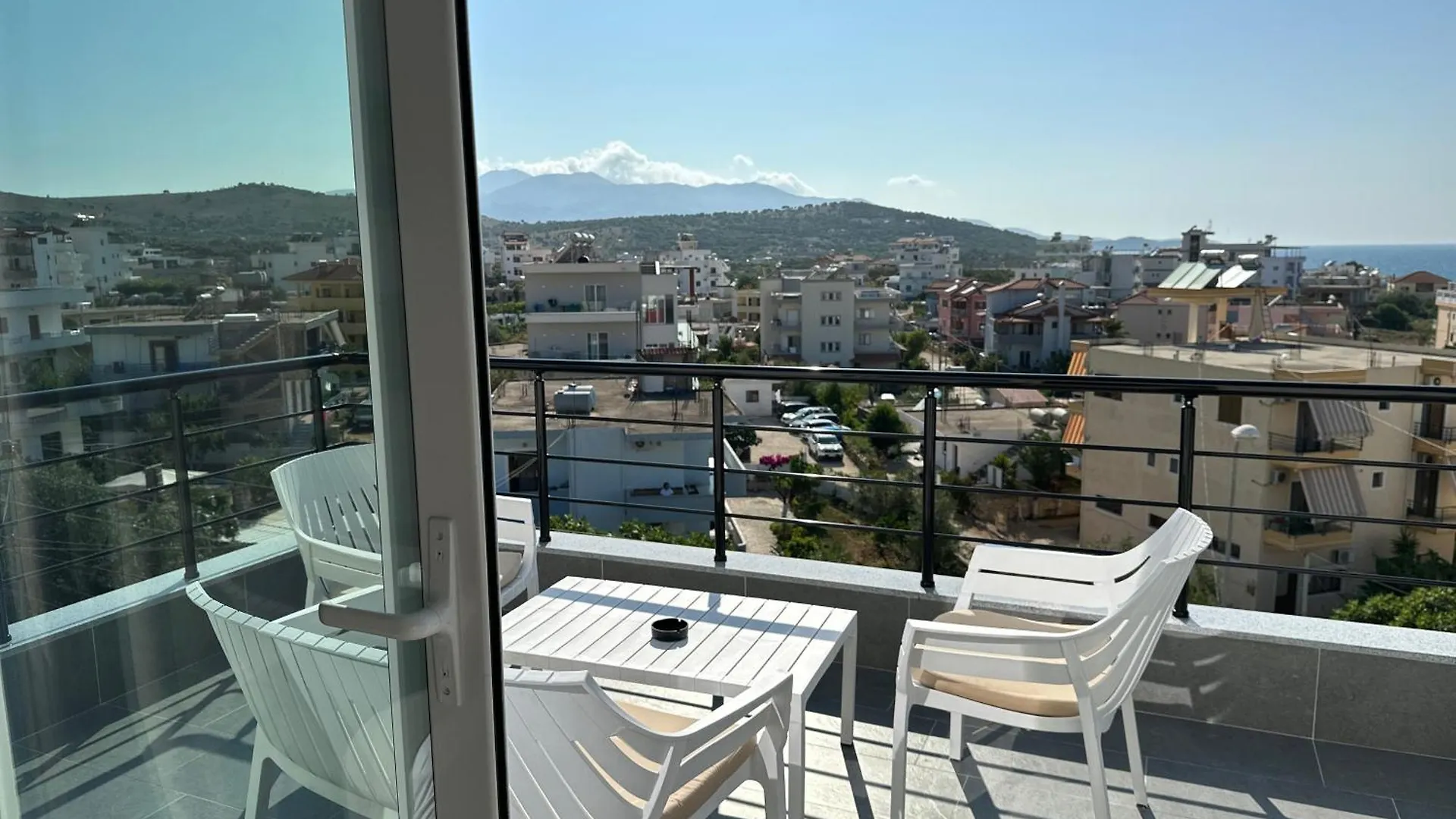 ****  D&D Hotel Ksamil Albania
